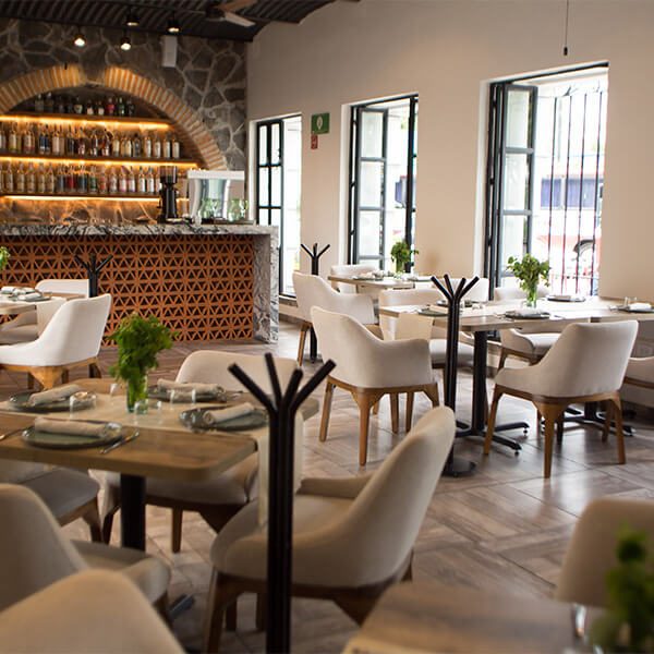 Restaurante En Puebla Salon Mezcalli